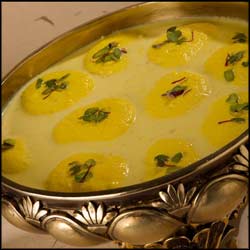 "RASMALAI Sweet from Pullareddy  - 1kg - Click here to View more details about this Product